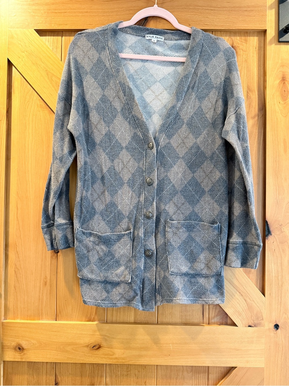Blue-Gray Argyle V-Neck Cardigan